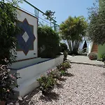 Casas Azano, Junto A La Caldera De Taburiente *