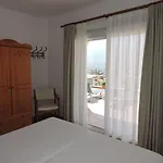 Casas Azano, Junto A La Caldera De Taburiente * El Paso